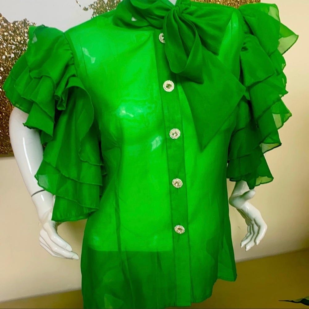 Sexy, green tie blouse